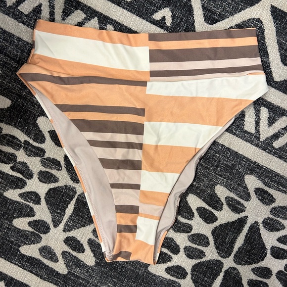 High waisted bikini bottoms-5. - Picture 1 of 4